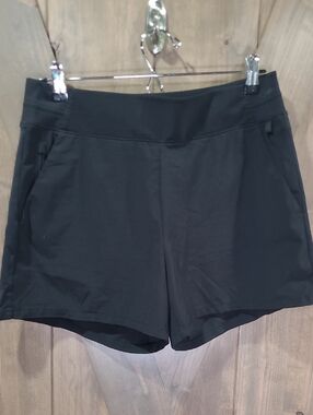 Athleta Brooklyn Short - Black
